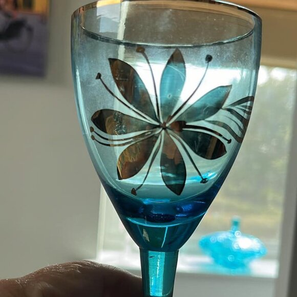 Vintage Romanian Teal/Aqua Blue Crystal Wine Glass. - Picture 1 of 8